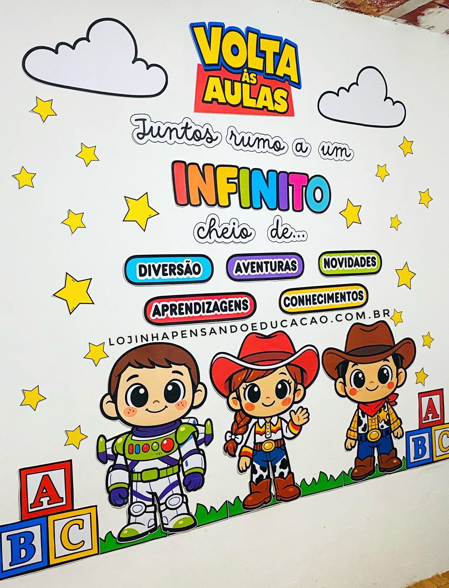 Painel “Infinito” de volta às aulas - Imagem 13